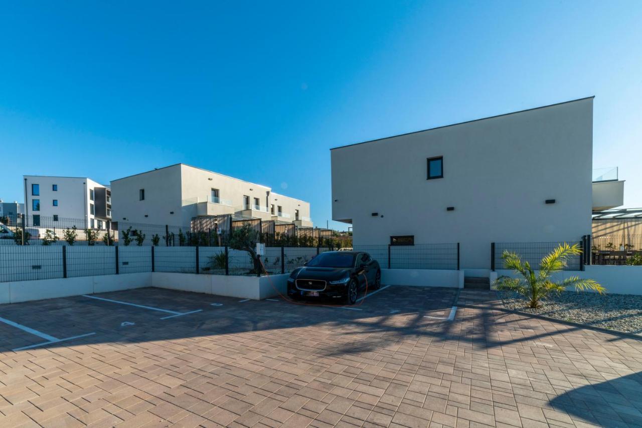 Pinna Residence - Supin Pula Buitenkant foto